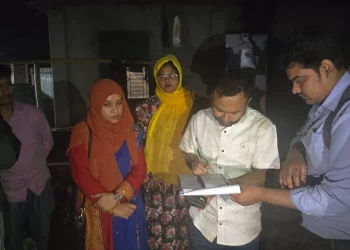 ছেলেকে নকল দুধ তৈরিতে সহায়তা, মাকে ২০ হাজার টাকা জরিমানা