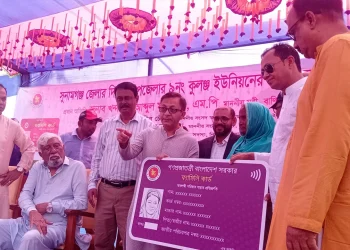 এই মুহূর্তে কোনো দ্রব্যমূল্য বাড়ার শঙ্কা নেই: বাণিজ্যমন্ত্রী